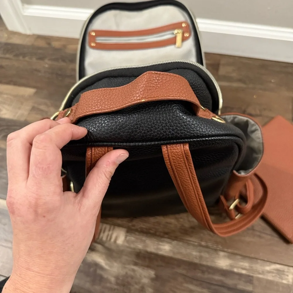 Itzy Ritzy Black, White & Brown Herringbone Diaper Backpack - Picture 5 of 7